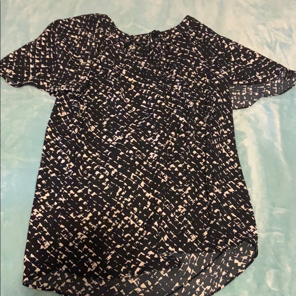 Women’s dress shirts